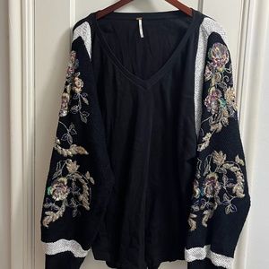 Adorable FREE PEOPLE Oversized Sweater with sequin appliqué sleeves!!